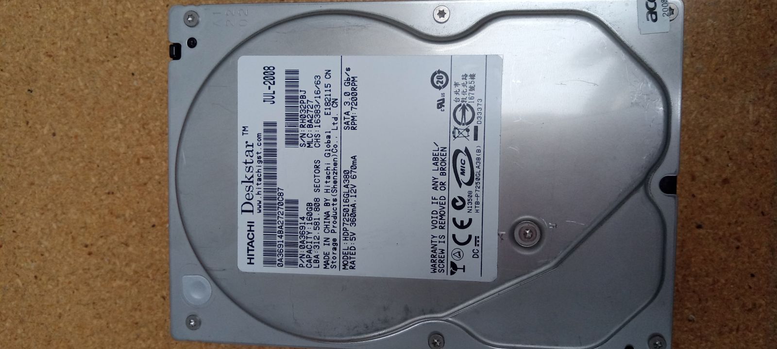 HDP725016GLA38P Hard Drive Donor
